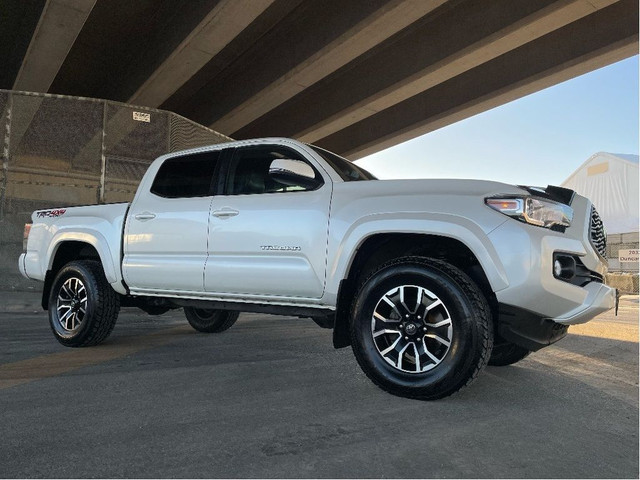 2021 Toyota Tacoma TRD 4WD 6SPD PWR HEATED LEATHER SUNROOF NAVI  in Cars & Trucks in Delta/Surrey/Langley