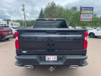 Fog Lights, Aluminum Wheels, Remote Start, EZ Lift Tailgate, Forward Collision Alert! A versatile be... (image 5)