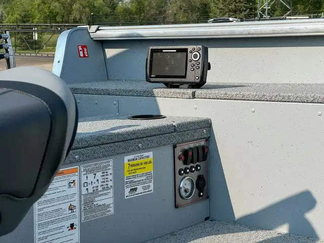 2025 Lund 1875 ALASKAN TILLER in Powerboats & Motorboats in Prince Albert - Image 20