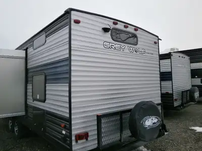 2025 FOREST RIVER GREY WOLF 29 TE! LOADED, EXT KITCHEN!$44995!, View more