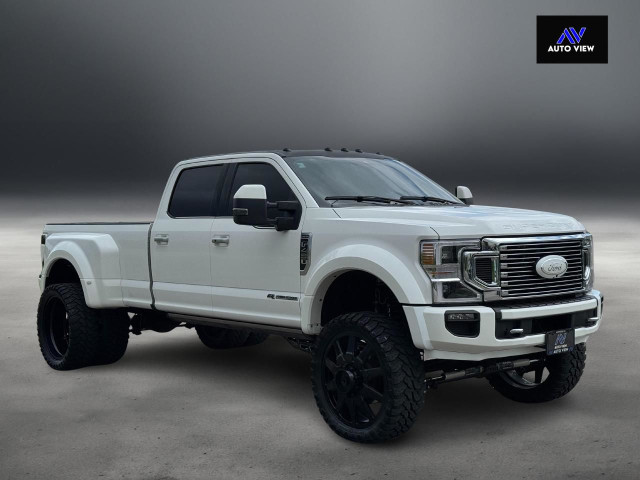 2020 Ford F-450 Limited **STRYKER LIFT / FOX SUSPENSION** in Cars & Trucks in Hamilton - Image 3