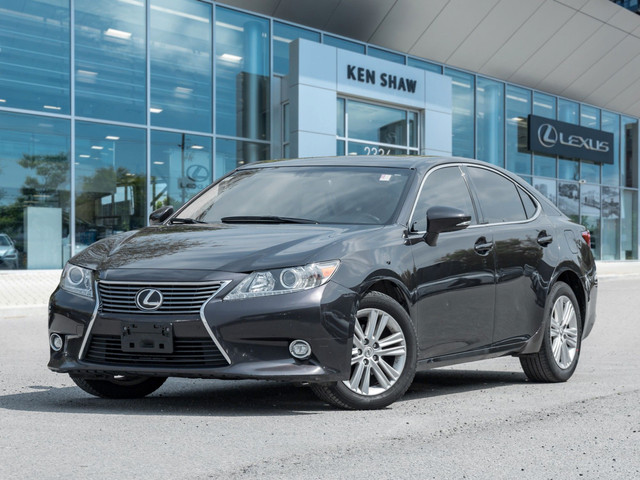 2015 Lexus ES 350 in Cars & Trucks in City of Toronto - Image 2