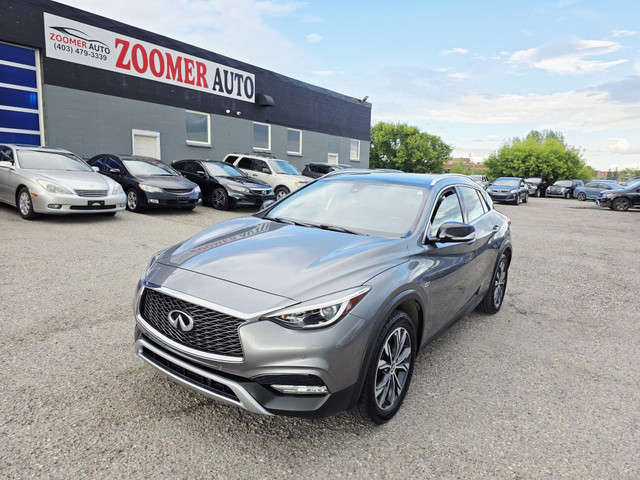 2017 Infiniti QX30 in Cars & Trucks in Calgary