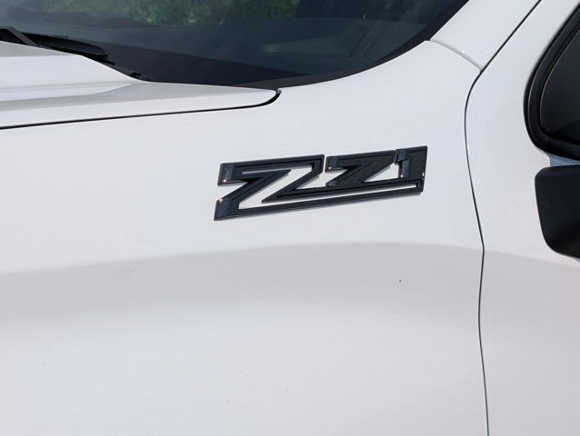 2025 Chevrolet Silverado 1500 RST- Trailering Pkg - Z71 Offroad in Cars & Trucks in Barrie - Image 3