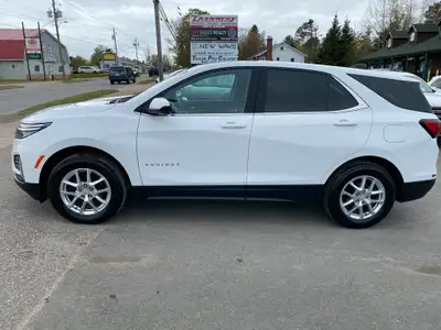 2022 Chevrolet Equinox LT All-Wheel-Drive. This SUV is Extra Clean, Well optioned with a Clean Carfa...