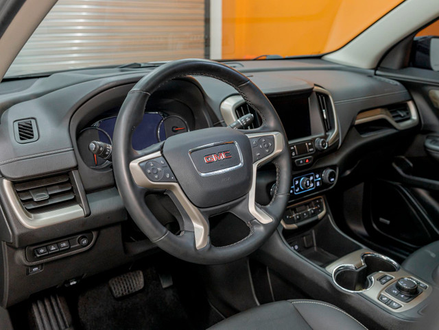 2023 GMC Terrain DENALI AWD *TOIT* NAV CUIR SIÈGES VENT HUD BOSE in Cars & Trucks in Laurentides - Image 2