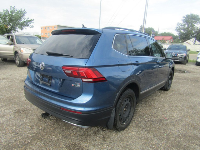 2018 Volkswagen Tiguan SEL 4Motion 4dr SUV AWD (2.0L 4cyl Turbo  in Cars & Trucks in Edmonton - Image 4