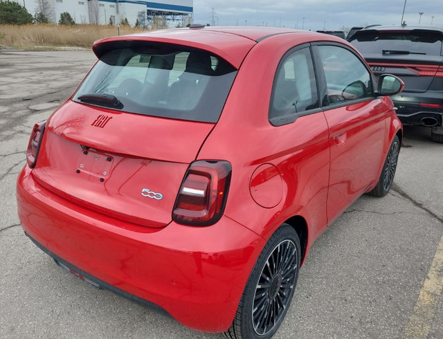 2024 Fiat 500e La Prima FWD in Cars & Trucks in Ottawa - Image 3