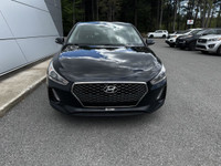 Hyundai Elantra GL Manuel Tissu Écran Mags Caméra Recul 2018 à vendrePneus été & hiver, Sièges chauf... (image 1)