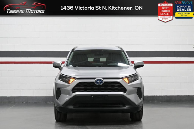 2019 Toyota RAV4 Hybrid LE No Accident Carplay Blindspot Lane As in Cars & Trucks in Kitchener / Waterloo - Image 4