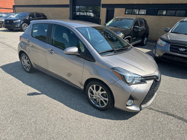 2015 Toyota Yaris SE Hatchback Sunroof Bluetooth Back-Up Cam in Cars & Trucks in Mississauga / Peel Region - Image 2