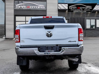 DIESEL! 6.75FT BOX, CREW CAB, POWER GROP, CHROME PACKAGE, 5TH WHEEL PREP PKG, 9900 GVWR, TRAILER BRA... (image 3)