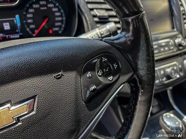 2019 Chevrolet Impala 1LT PANO SUNROOF | LEATHER INTERIOIR |... in Cars & Trucks in London - Image 17