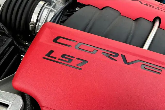 2013 Chevrolet Corvette Z06 Fixed Roof Z06, 7.0L SFI V8 ENGIN... dans Autos et camions dans Calgary - Image 29