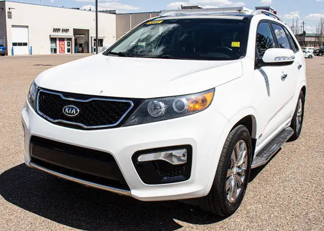 2013 Kia Sorento SX dans Autos et camions dans Medicine Hat - Image 12