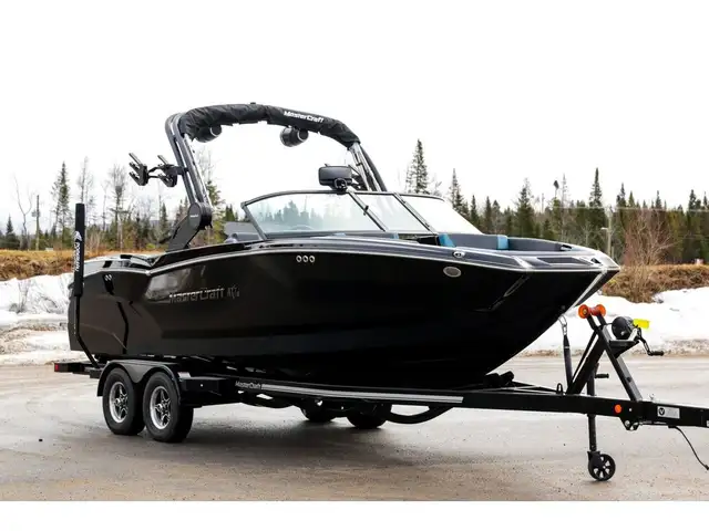 2025 Mastercraft NXT 23 in Powerboats & Motorboats in Québec City - Image 5