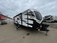 2022 Outback 342CG TOY HAULER, SPACIOUS, KING BED CLEARANCE SALE