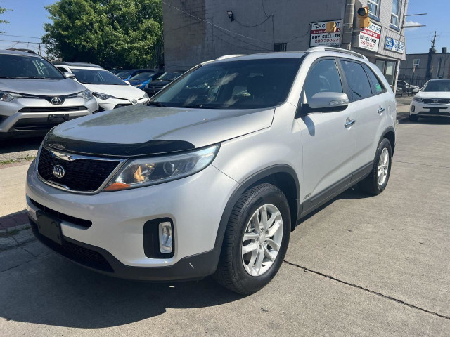 2014 Kia Sorento AWD 4dr I4 GDI Auto LX in Cars & Trucks in Hamilton - Image 2