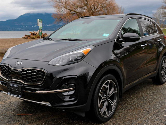 2022 Kia Sportage SX in Cars & Trucks in Downtown-West End - Image 2