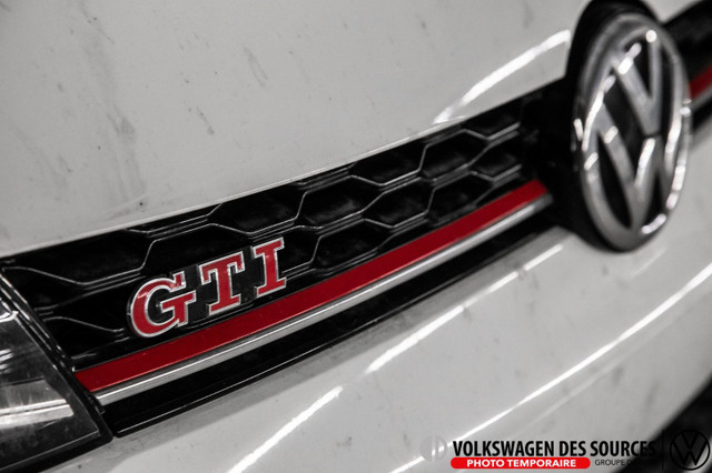2020 Volkswagen Golf GTI 5-Dr 2.0T 7sp at DSG w/Tip Certifié GTI in Cars & Trucks in City of Montréal - Image 4
