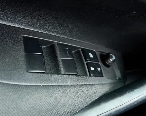 2022 Toyota Corolla LE | Heated Seats and Steering Wheel in Cars & Trucks in Edmonton - Image 13