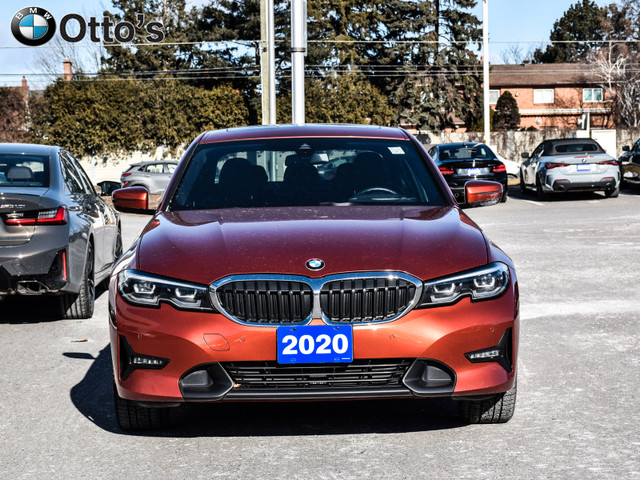 2020 BMW 330i xDrive Sedan (5R79) in Cars & Trucks in Ottawa - Image 2