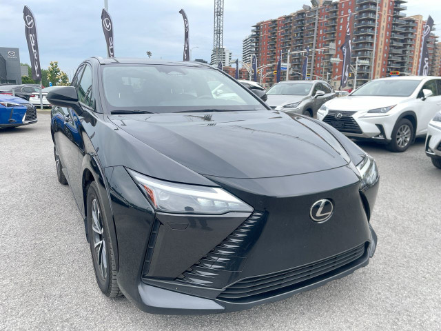 2023 Lexus RZ RZ 450e / Signature / Camera / Bluetooth Bien Équi in Cars & Trucks in Laval / North Shore - Image 3
