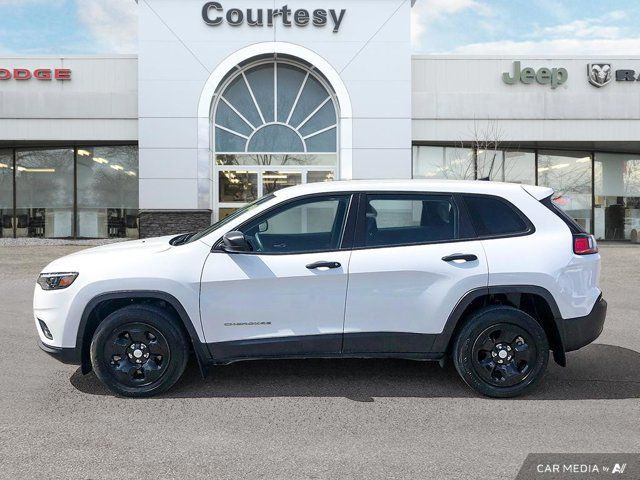 2021 Jeep Cherokee Sport | One Owner | No Accidents in Cars & Trucks in Calgary - Image 3