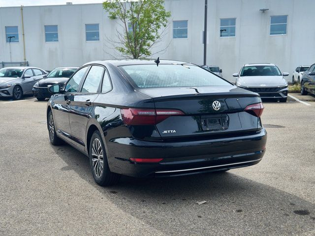 2021 Volkswagen Jetta Comfortline | Backup Cam | Carplay in Cars & Trucks in Edmonton - Image 3