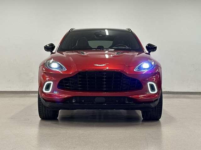 2021 Aston Martin DBX  in Cars & Trucks in City of Montréal - Image 3