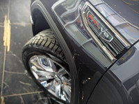 Comes equipped with: Power Mirrors, Sunroof , Remote Ignition, Halogen Headlamps, Courtesy lights, L... (image 1)
