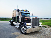 Peterbilt 389 Tandem Tractor Truck