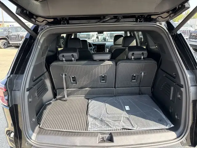 2026 GMC Acadia Elevation in Cars & Trucks in Edmonton - Image 14