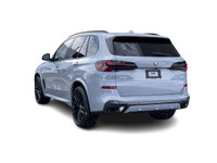 2025 BMW X5 xDrive40i Brooklyn Gray Metallic M SPORT PACKAGE PREMIUM ESSENTIAL PACKAGE On-Board Navi... (image 7)