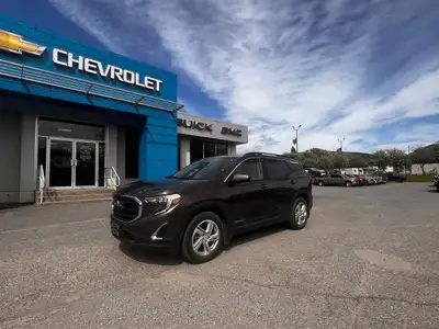 Engine: 4 Cylinder Engine 2.0L/122CI L/100Km City: 11.2 L/100Km Hwy: 9.0 Safety Equipment StabiliTra...