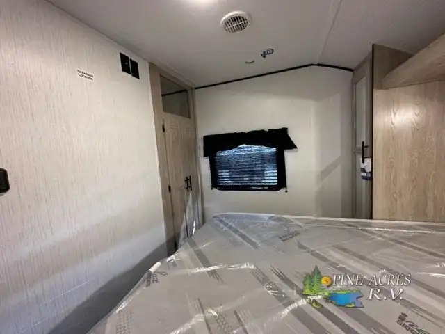 2023 Heartland Prowler 292SRK in Travel Trailers & Campers in Truro - Image 14