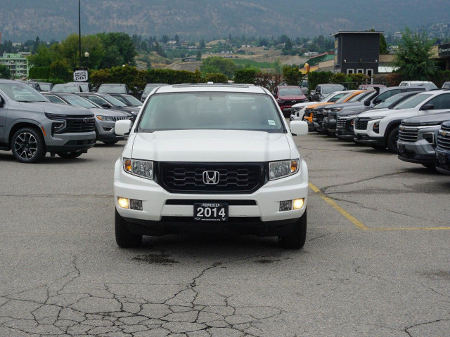 2014 Honda Ridgeline in Cars & Trucks in Penticton - Image 2
