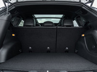 The 2025 Jeep Compass Altitude is a versatile and feature-rich Sport Utility Vehicle designed to mee... (image 7)