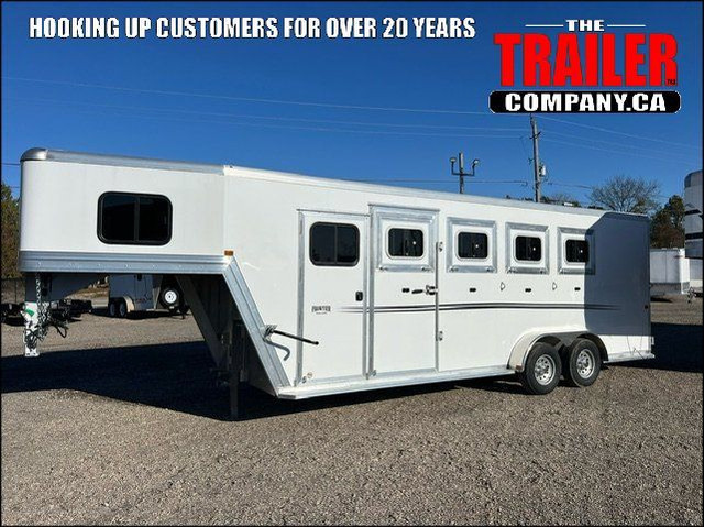 2024 4 HORSE STRIDER GOOSENECK TRAILER, ALUMINUM, WHITE, 9900GVW in Cargo & Utility Trailers in Ottawa