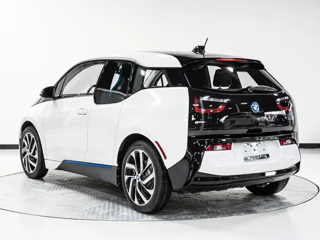 2017 BMW i3 HB w-RANGE EXTENDER PLUG IN HYBRID NAVI REAR VIEW in Cars & Trucks in City of Toronto - Image 7