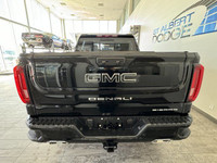 TOW HITCH, ADAPTIVE CRUISE CONTROL, RUNNING BOARDS/SIDE STEPS, NAVIGATION SYSTEM, PREMIUM SOUND SYST... (image 4)