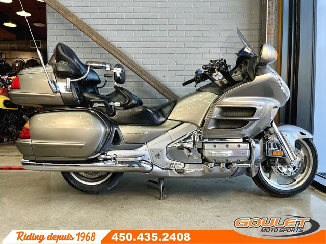 2004 Honda GL1800 GOLDWING in Touring in Laurentides - Image 4