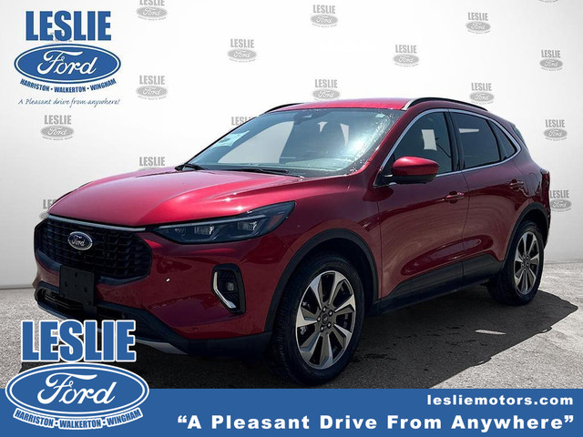 2023 Ford Escape Platinum AWD in Cars & Trucks in Stratford