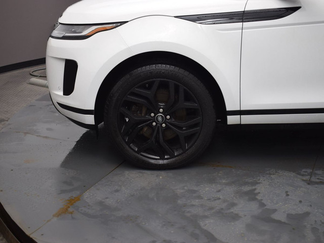 2020 Land Rover Range Rover Evoque S WITH HEATED SEATS, DUAL CLI in Cars & Trucks in City of Halifax - Image 4