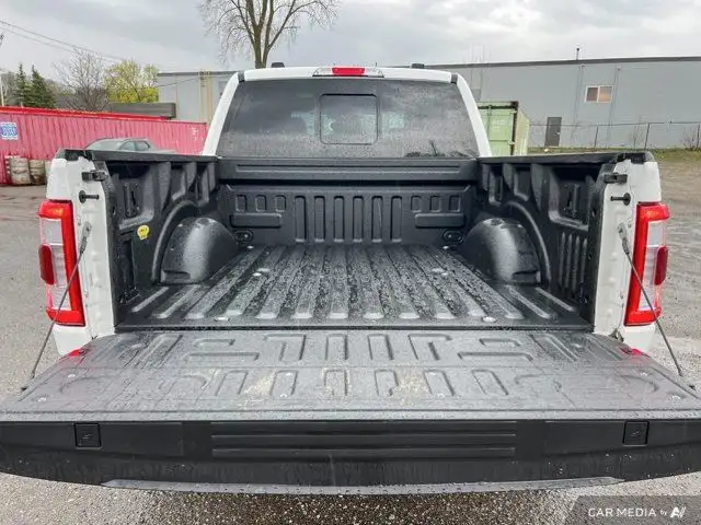 2023 Ford F-150 LARIAT in Cars & Trucks in Kitchener / Waterloo - Image 8