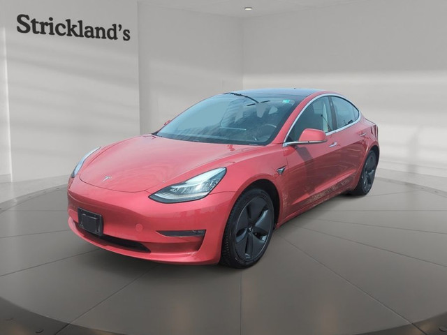 2018 TESLA MODEL 3 in Cars & Trucks in Stratford