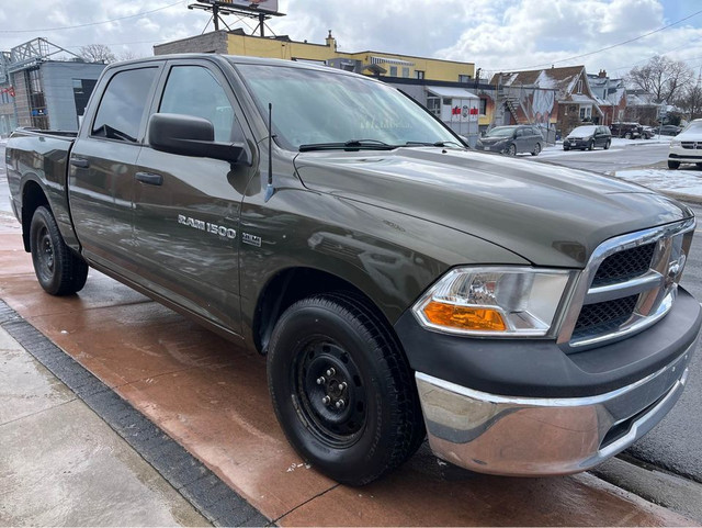 2012 Ram 1500 in Cars & Trucks in Hamilton