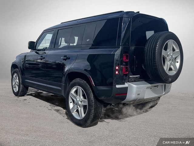2023 Land Rover Defender 110 P400 SE in Cars & Trucks in Oshawa / Durham Region - Image 4