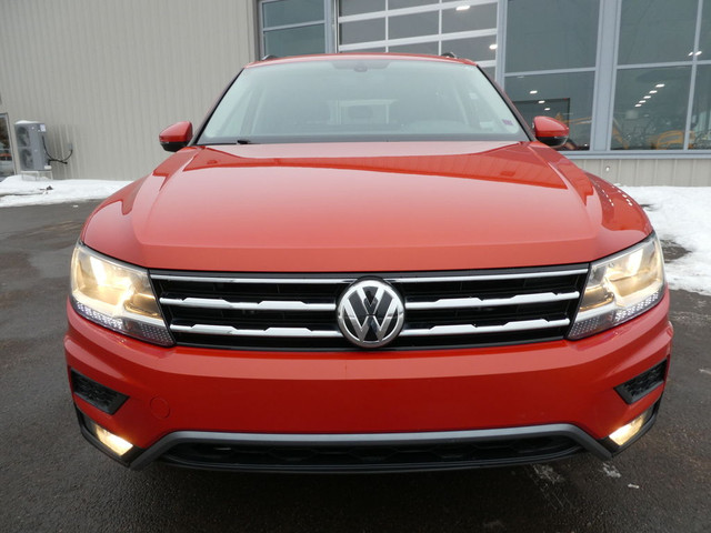  2018 Volkswagen Tiguan Heated Leather, Sunroof , Back Up Camera in Cars & Trucks in Moncton - Image 2