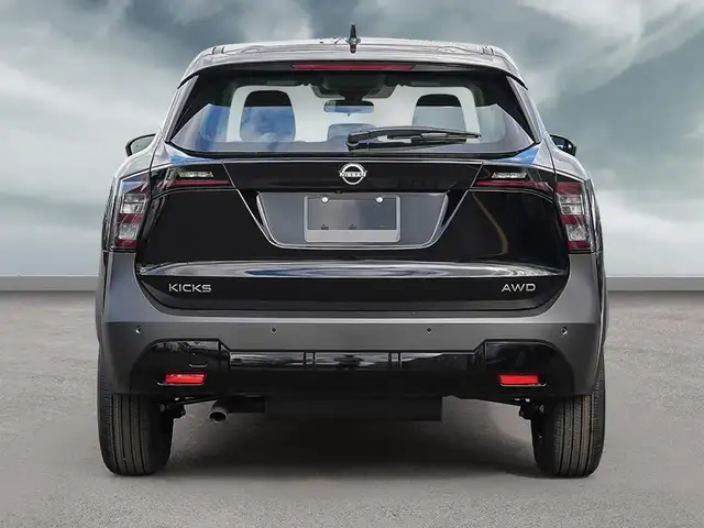 2025 Nissan Kicks S in Cars & Trucks in City of Toronto - Image 6